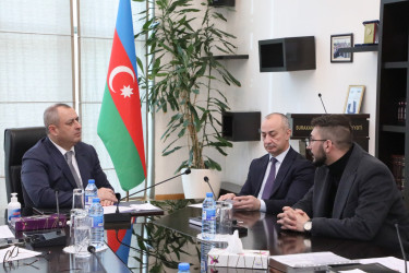 Martın 16-da Suraxanı Rayon İcra Hakimiyyətinin başçısı Adil Əliyev Rayon İcra Hakimiyyətində növbəti vətəndaş qəbulu keçirib