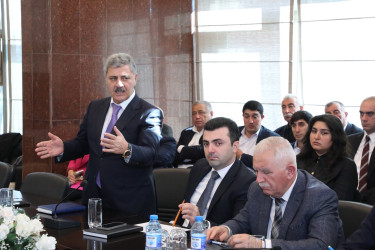 Oktyabrın 27-də Suraxanı Rayon İcra Hakimiyyətinin başçısı Adil Əliyev Rayon İcra Hakimiyyətində növbəti vətəndaş qəbulu keçirib