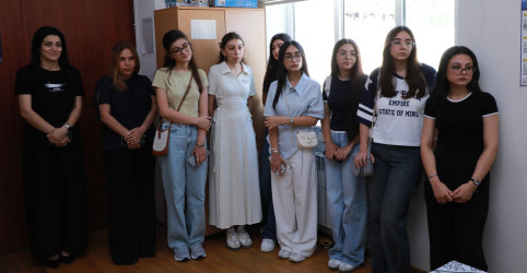 Suraxanı Rayon İcra Hakimiyyətinin təşkilatçılığı ilə “Ahılların təcrübəsi – Gənclərin gələcəyi” adlı layihə çərçivəsində növbəti görüş yunan-roma güləşi üzrə Azərbaycan SSR-nin əməkdar məşqçisi Əli Paşayev ilə təşkil olunub