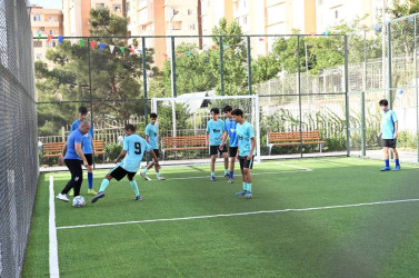 “Bizim həyət” layihəsi çərçivəsində yenilənmiş növbəti həyət sakinlərin istifadəsinə verilib