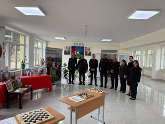 Suraxanı rayonunda növbəti dəfə "Narkomaniyaya qarşı mübarizə" və "Erkən nikaha qarşı mübarizə" mövzularında maarifləndirici tədbirlər 226 №-li tam orta məktəbdə keçirilib