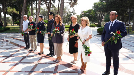 Suraxanı rayonunda “Cəmiyyətin və Medianın İnkişafı” İctimai Birliyinin icra etdiyi “Erkən nikah və fəsadları: maarifləndirici tədbirlər silsiləsi” adlı layihə çərçivəsində konfarns  keçirilib