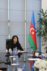 Fevralın 24-də Suraxanı Rayon İcra Hakimiyyətində “Dövlət qulluğunda korrupsiyaya qarşı mübarizə və etik davranış qaydalarının praktiki tətbiqi məsələləri” mövzusunda təlim təşkil olunub