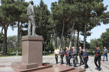 15 İyun – Milli Qurtuluş Günü münasibətilə Suraxanı Rayon İcra Hakimiyyətinin təşkilatçılığı ilə “Şəhərsalma və Memarlıq İli” çərçivəsində “Milli Qurtuluş – Müasir Azərbaycanın təməli” adlı tədbir keçirilib